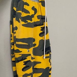 Yellow cargo joggers